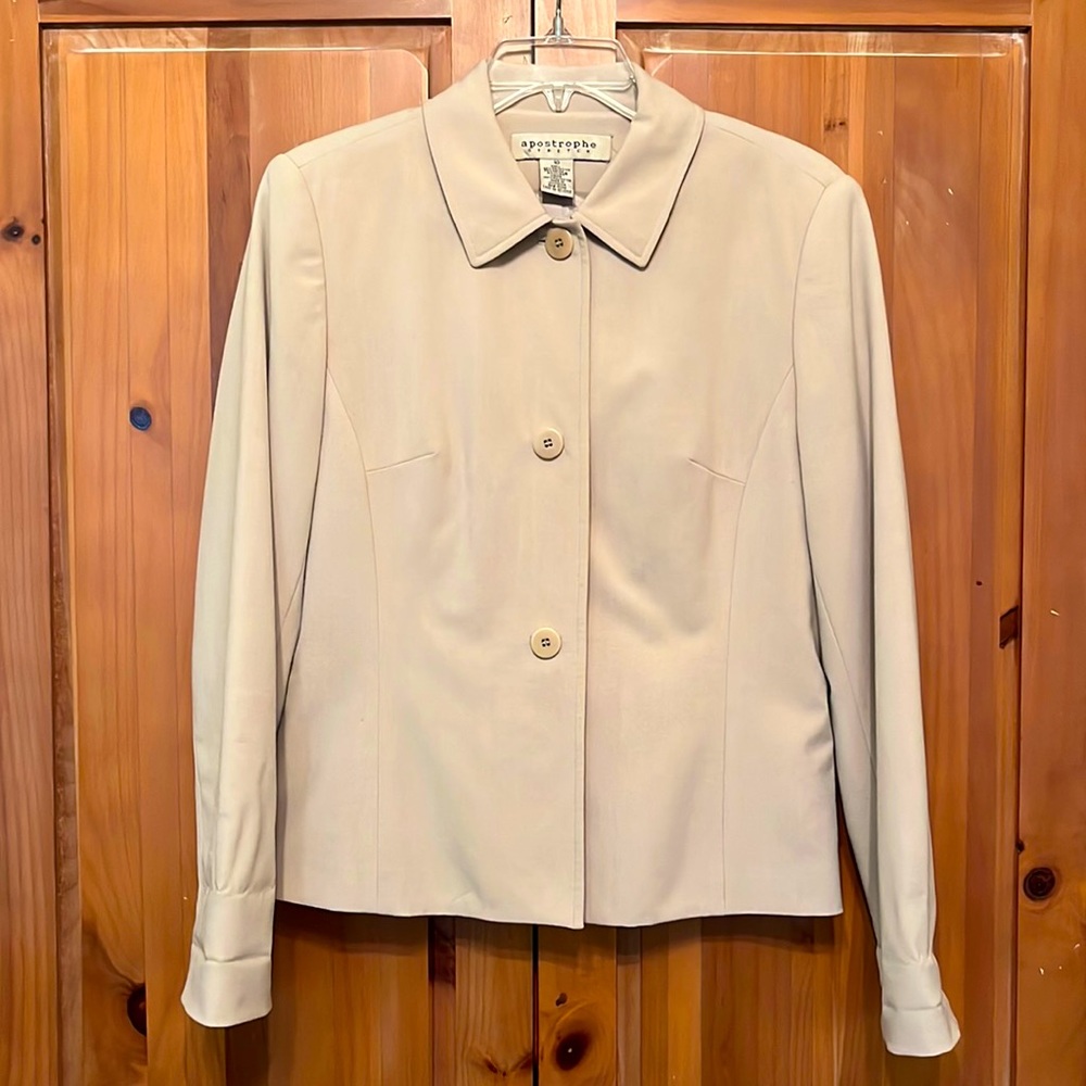 Apostrophe Women’s Blazer